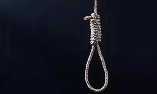 Yadadri, Harassment, love, Suicide, student, Crime