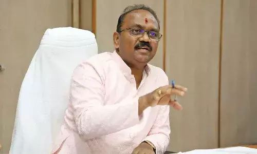 28 నుంచి తిరుచానూరు పద్మావతి అమ్మవారి వార్షిక బ్ర‌హ్మోత్స‌వాలు.. ఏర్పాట్లపై టీటీడీ ఈవో సమీక్ష