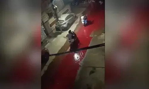 Road turns red, Hyderabad, Jeddimetla, residents panic