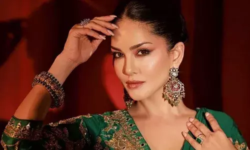 Sunny Leone event, Hyderabad,  Jubilee Hills