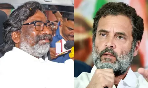 మంత్రుల జాబితాను ఎందుకు ఇవ్వడం లేదు.? కారణం చెప్పిన కాంగ్రెస్..!