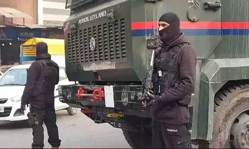 మోస్ట్ వాంటెడ్ తీవ్రవాదిని మట్టుబెట్టిన భారత సైన్యం