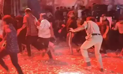 సంధ్య తొక్కిసలాట ఘటనపై పోలీసుల యాక్షన్