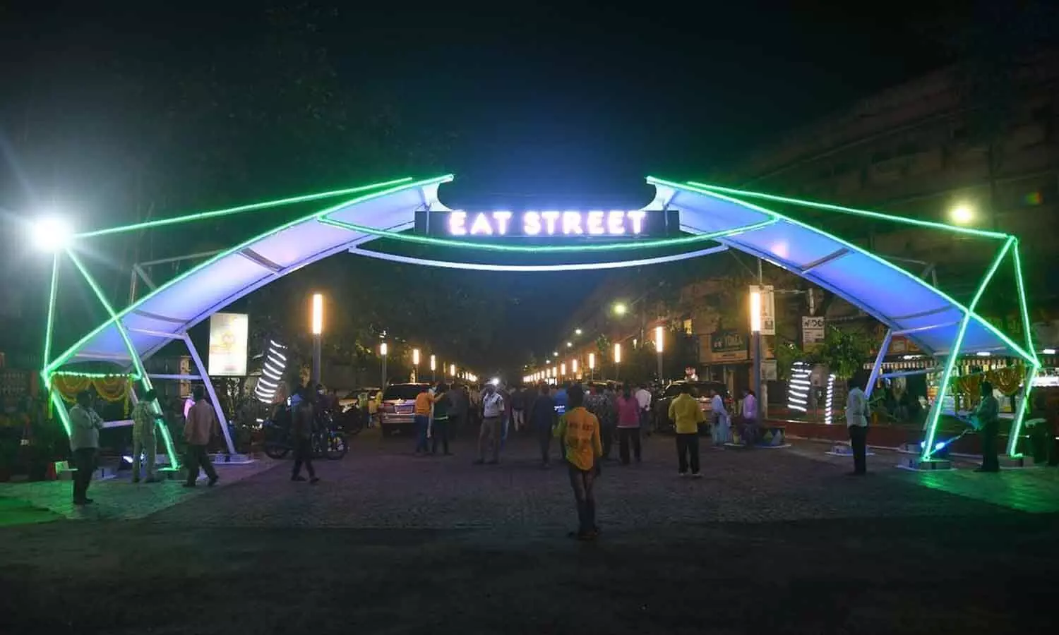 ఏపీలో ఇకపై హోటల్స్ అర్ధరాత్రి వరకూ తెరచుకోబోతున్నాయా?