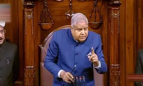 నేను రైతు కుమారుడిని.. తలవంచను : విపక్షాలపై విరుచుకుపడ్డ ధన్ఖర్