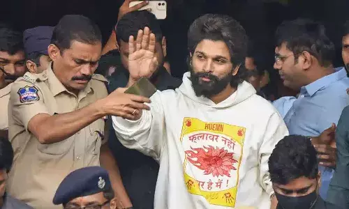 Breaking : అల్లు అర్జున్కు బెయిల్
