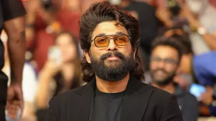 ఆ కాపీలను ముందే అందజేసినా.. అల్లు అర్జున్ ను విడుదల చేయలేదు