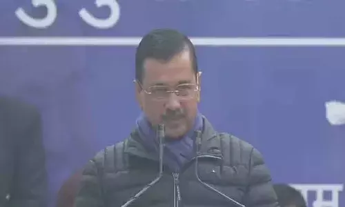 60 ఏళ్లు పైబడిన వృద్ధులకు ఉచిత చికిత్స.. సంజీవని యోజన పథకాన్ని ప్రకటించిన కేజ్రీవాల్