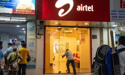 కస్టమర్లకు చుక్కలు చూపించిన ఎయిర్ టెల్