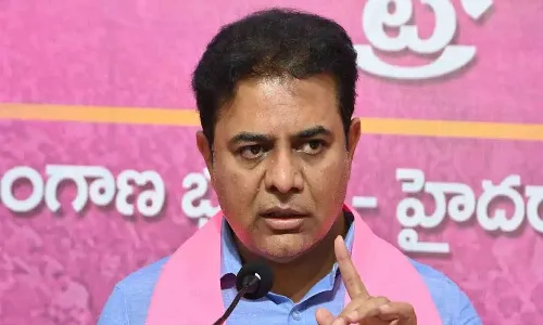 కేటీఆర్కు ఈడీ నోటీసులు