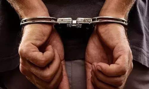 UttarPradesh, teacher, classroom, student, Crime