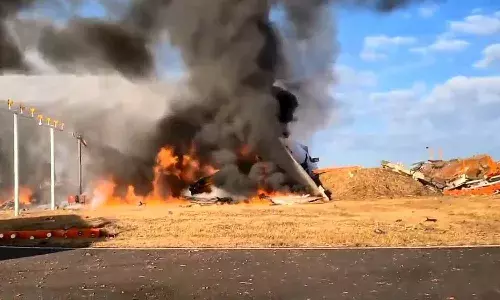 South Korea, plane crash, 2 survivors, international news