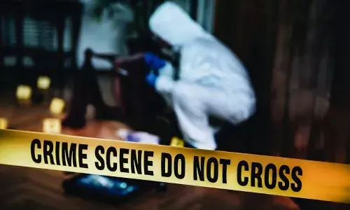 Man kills mother, sisters, hote, New Yea, Uttarpradesh, Crime news
