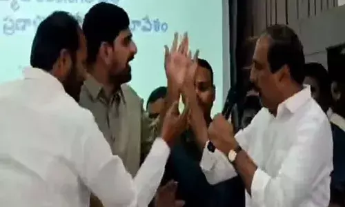 Karimnagar, congress, brs, mla Kaushik reddy, mla Sanjay kumar