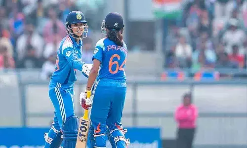 వన్డేల్లో అత్యధిక స్కోరు నమోదు చేసిన భారత మహిళల జట్టు.. దెబ్బకు పురుషుల రికార్డ్ బ్రేక్..!