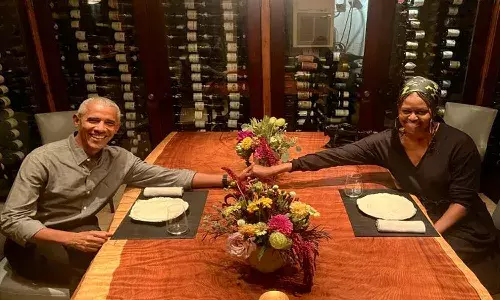 INTERNATIONAL NEWS, AMERICA, OBAMA, MICHELLE, TRUMP SWEARING