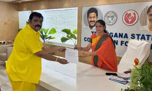 తెలంగాణ ఉమెన్స్‌ కమిషన్‌కు వేణు స్వామి బహిరంగ క్షమాపణలు