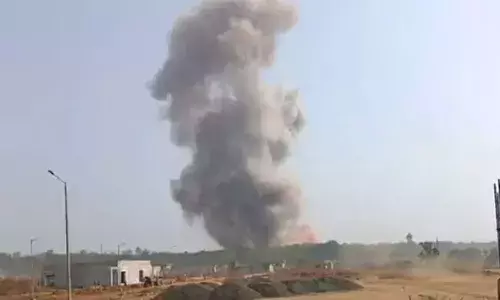 ఆర్డినెన్స్ ఫ్యాక్టరీలో వ‌రుస‌ పేలుళ్లు.. 8 మంది ఉద్యోగులు దుర్మ‌ర‌ణం