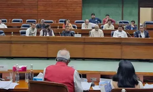 అసదుద్దీన్ ఒవైసీ సస్పెండ్