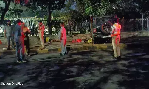 A speeding car lost control, cancer hospital, BanjaraHills, Hyderabad