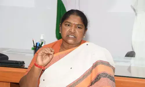 Telangana, congress, brs, minister seetakka