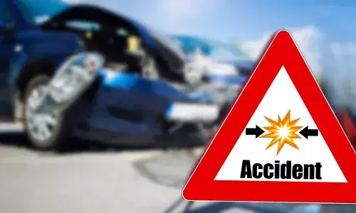 Seven people killed, road accident , Warangal