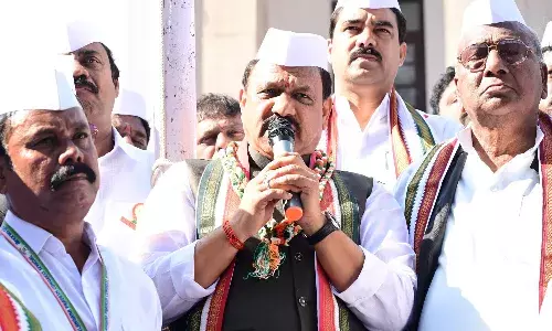 కాంగ్రెస్ పార్టీ అంటే నమ్మకం.. మాట ఇస్తే నిలుపుకుంటాం : టీపీసీసీ చీఫ్