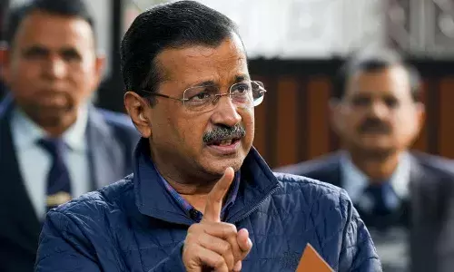 జీతంలో సగం పన్నులు చెల్లిస్తున్నారు.. వారి రుణాలు ఎందుకు మాఫీ చేయడం లేదు.?