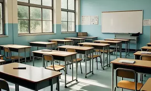 South Africa teacher, Hindu student, religious thread