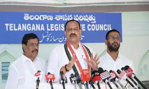 తీన్మార్ మల్లన్న పరిధి దాటి మాట్లాడితే క్రమశిక్షణ చర్యలు ఉంటాయి : టీపీసీసీ చీఫ్