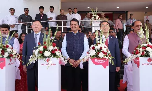 పుణేలో భారీ ఐస్‌క్రీమ్‌ తయారీ కేంద్రాన్ని ప్రారంభించిన లాట్టే