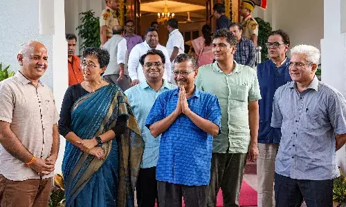 ఢిల్లీ అసెంబ్లీ ఎన్నికల ఫలితాలు.. వెనుకంజలో ఆప్ అగ్ర నేతలు
