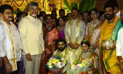వివాహ వేడుకకు హాజ‌రైన‌ సీఎం చంద్రబాబు