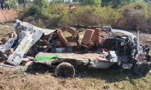 Andhra Pradesh, 7 killed, Maha Kumbh, Madhyapradesh, road accident