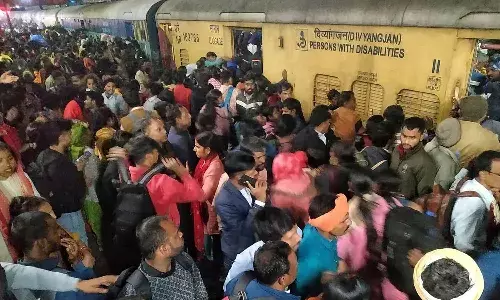 Confused announcements, stampede, Delhi railway station, Kumbh Mela
