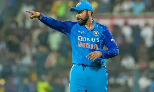 ఆ ప్రపంచ రికార్డు రోహిత్ ఒక్కడికే సాధ్యం.. ఛాంపియన్స్ ట్రోఫీలో క్లియర్ చేసేయొచ్చు..!