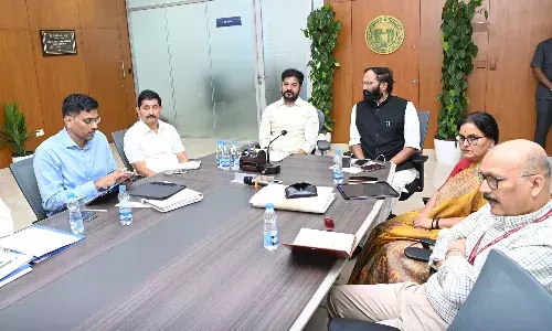 రాబోయే మూడు నెలలు అత్యంత కీలకం.. అధికారుల‌ను అల‌ర్ట్ చేసిన సీఎం