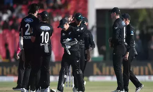 Champions Trophy-2025 : పాకిస్థాన్తో మ్యాచ్కు ముందు న్యూజిలాండ్కు భారీ షాక్..!