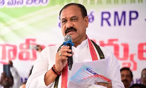 కాంగ్రెస్ అంటే పేదల ప్రభుత్వం.. అన్ని వర్గాలు సమానం.. భేషజాలు లేవు