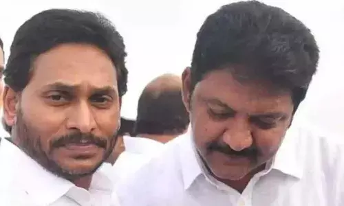 Andrapradesh, Tdp, Ysrcp, YS Jagan, Cm Chandrababu, Vallabhaneni Vamsi, Palla Srinivas