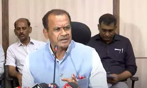 రాజలింగమూర్తి హత్యలో వారి పాత్ర ఉంది : మంత్రి కోమటిరెడ్డి సంచ‌ల‌న ఆరోప‌ణ‌లు