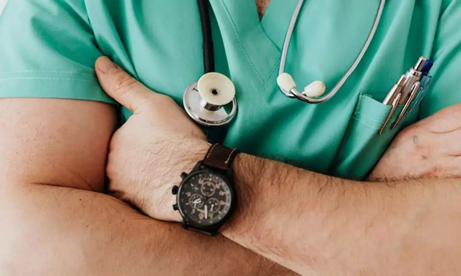 bengaluru doctor,police complaint, woman , prescription, kill mother in law