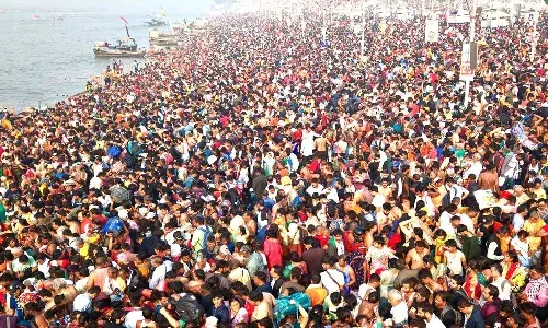 National News, MahaKumbh Mela, Uttarpradesh, Prayagraj, Devotees