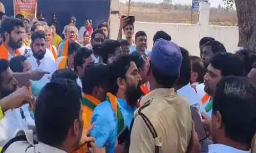 Warangal, Mamnoor Airport, BJP, Congress leaders, Telangana