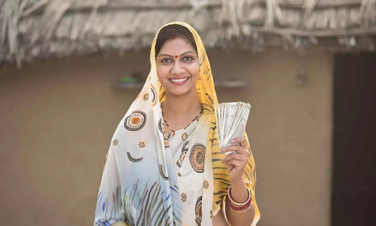 గుడ్‌న్యూస్‌.. మార్చి 8న మహిళల ఖాతాల్లోకి రూ.2500