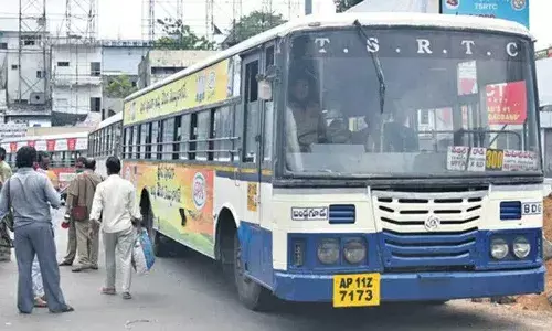 Hyderabad, City Buses, UPI Payments, Passengers
