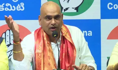 Congress MP Chamala Kiran Sensational Allegations Against Harish Rao