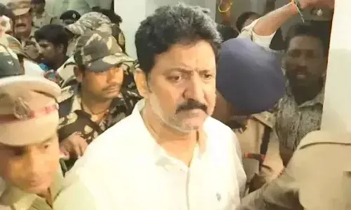 వల్లభనేని వంశీ.. అప్పటి వరకూ ఆగాల్సిందే