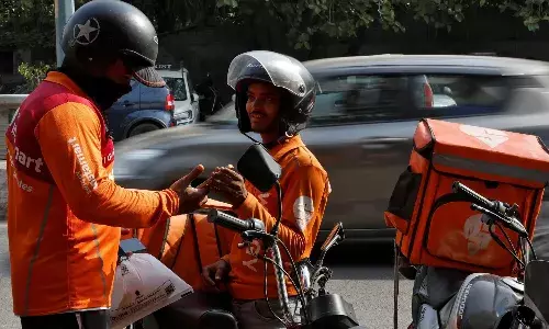 gig workers, india, e-shram portal, ayushman bharat