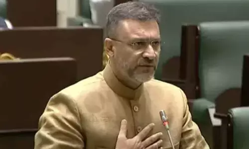 ఇది గాంధీ భవన్ కాదు : అక్బరుద్దీన్ ఫైర్